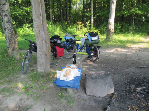 Tout est prêt pour le déjeuner!