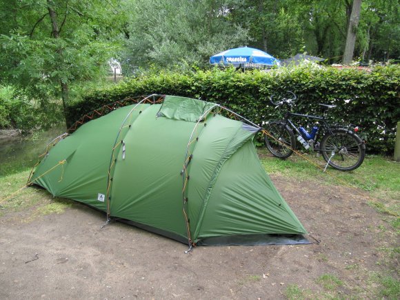 Emplacement camping d'Olivet