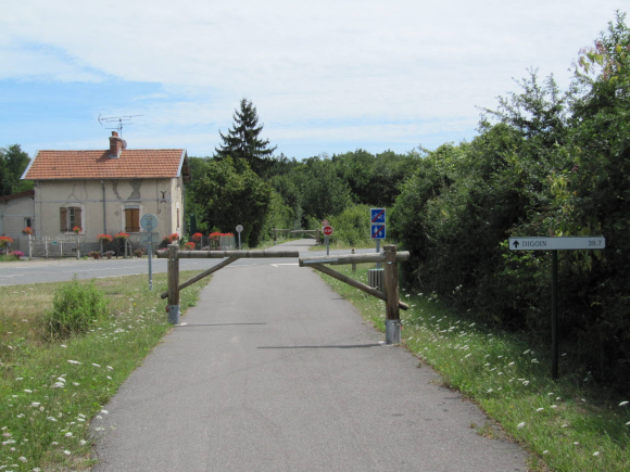 Voie verte direction Bourbon-Lancy - Digoin