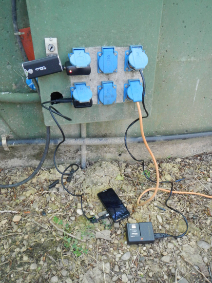 C'est la fête : on charge tous les appareils !