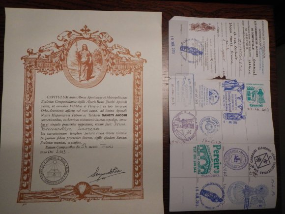Les « trophées » : Compostela et Credentiale