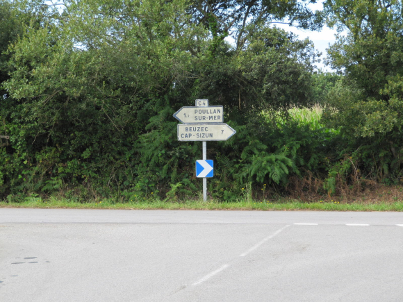 Vers Beuzec-Cap-Sizun