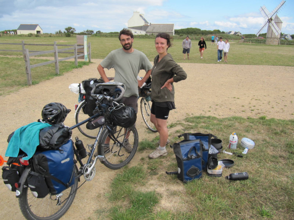 Salut à vous, Lydie et Stéphane!