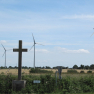 Eoliennes et croix
