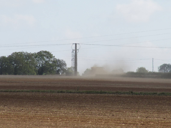 Terre soulevée par le vent