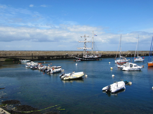 Vieux gréement au port de Groix