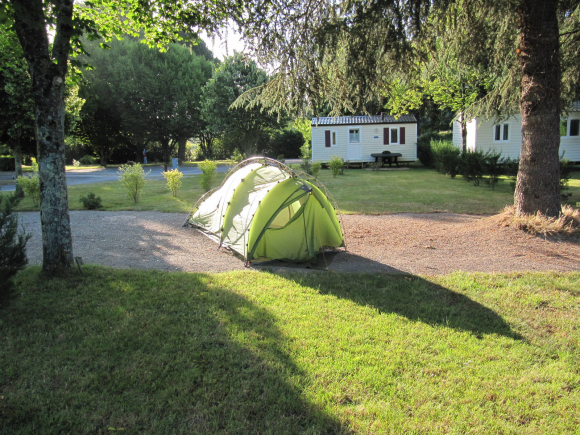 Séchage de la tente au matin