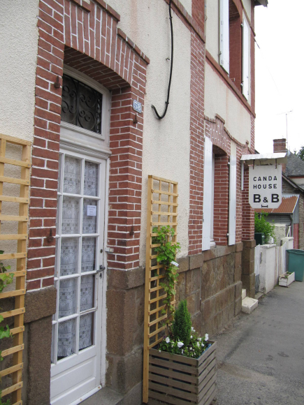 B&amp;B « Canda House » à Ernée