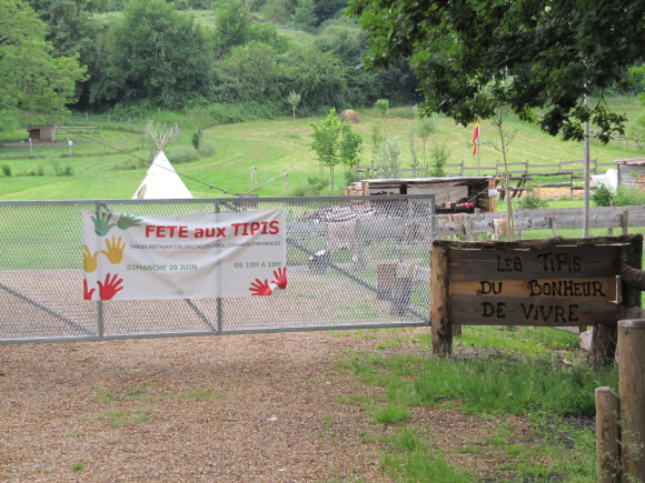 Les tipis du bonheur de vivre